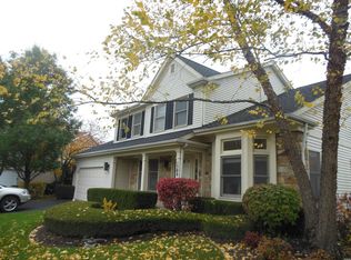 1509 Quaker Hollow Ct S, Buffalo Grove, IL 60089