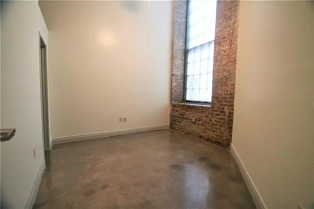 920 Poeyfarre St #130 — Photo 7