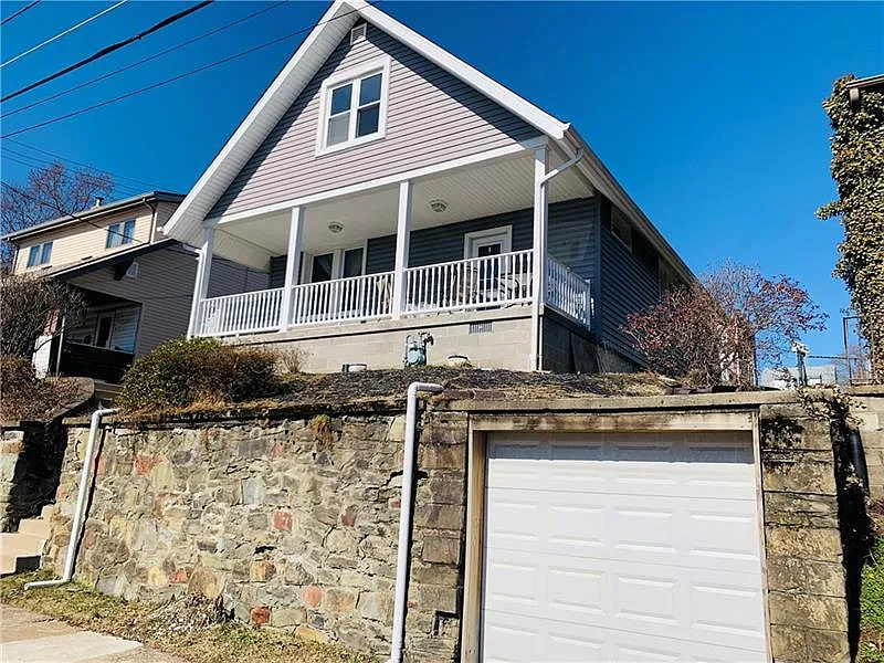 4008 Davis Ave photo 1