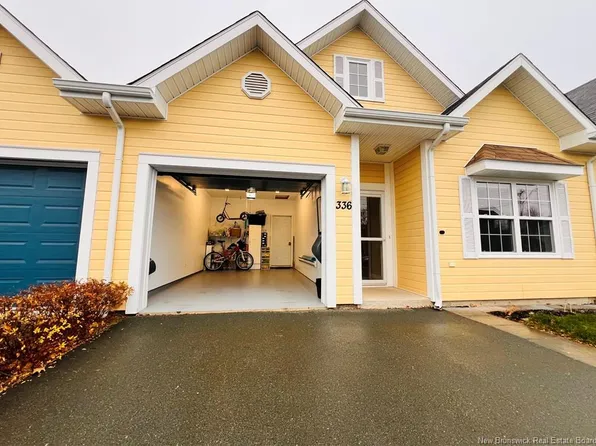 336 Parkside Dr, Bathurst, NB E2A 1N4