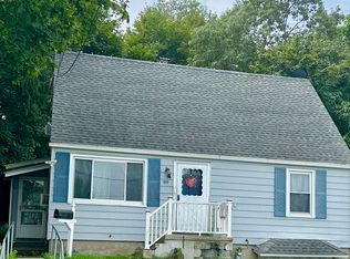 89 Rockledge Dr, Waterbury, CT 06706