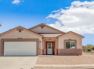 14324 N Cave Dr, El Paso, TX 79938