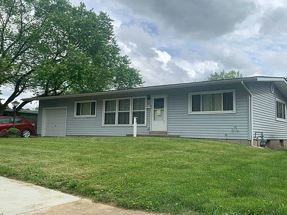 2nd image of 1080 Dauphin Ln