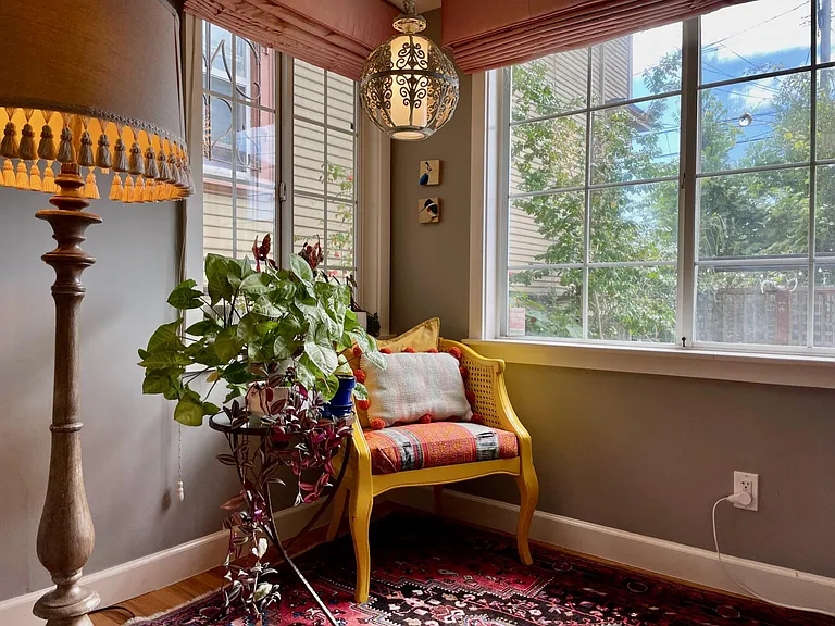 Sitting nook
