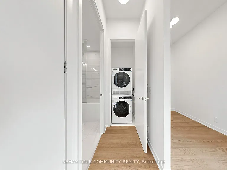180 Front St E #Penthouse 05 — Photo 21