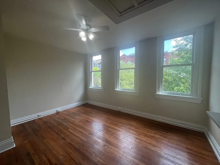 1706 Bolton St — Photo 9
