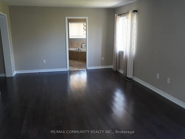 151 Gillett Dr — Photo 25