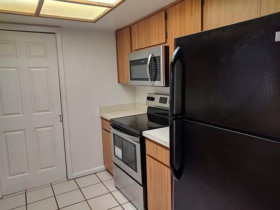 3rd image of 2791 62nd Ter N APT B
