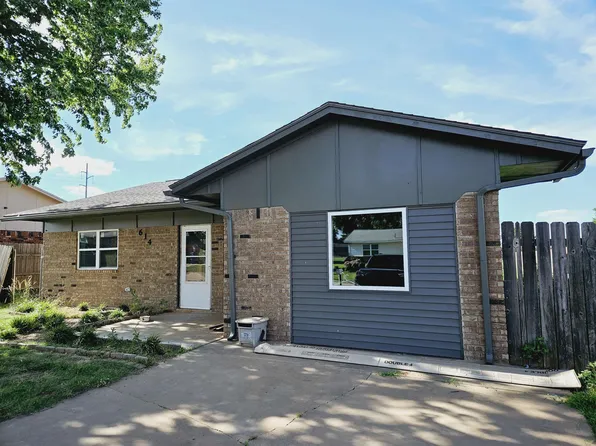 614 Lisa Ln, Waukomis, OK 73773