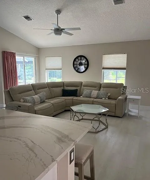 521 Pennyroyal Pl — Photo 18