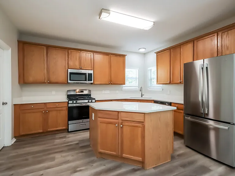 1089 Shadow Glenn Dr — Photo 7