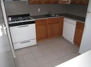 31-16 28th Rd #2R, Astoria, NY 11102