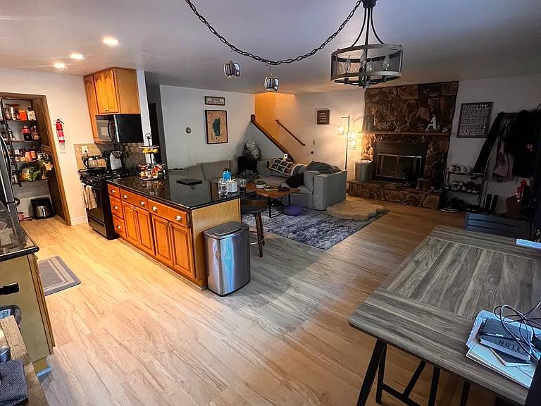 8624 Brook Ave — Photo 4