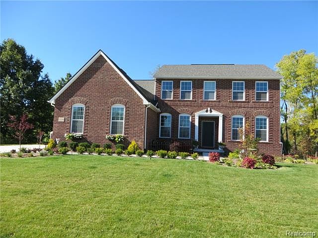 1st image of 1134 Parkway Trl