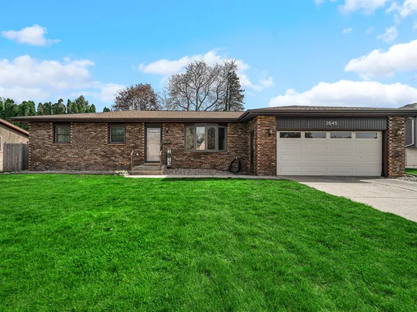 3645 E 33rd Ln, Hobart, IN 46342