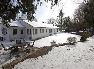 4 Agnes Ter, Methuen, MA 01844