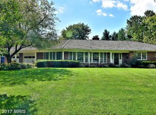 1005 Vine St, Herndon, VA 20170