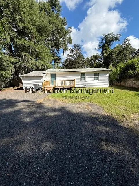 3 bed, 1.0 bath, 850 sqft, $1,650 — Photo 4