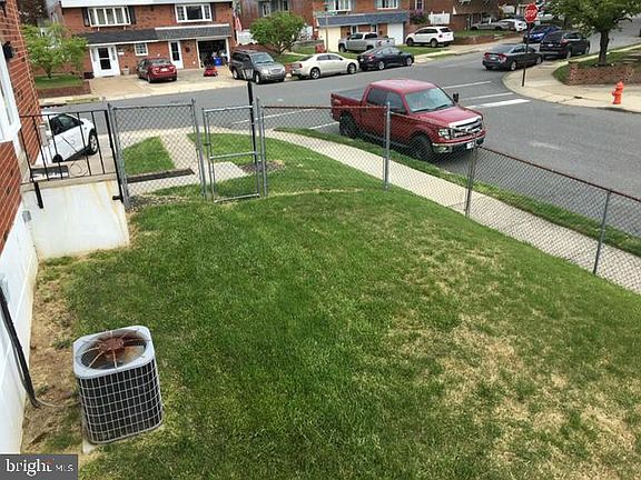 2nd image of 11100 Templeton Dr