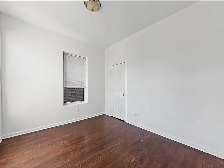 4423 S Prairie Ave #1 — Photo 11
