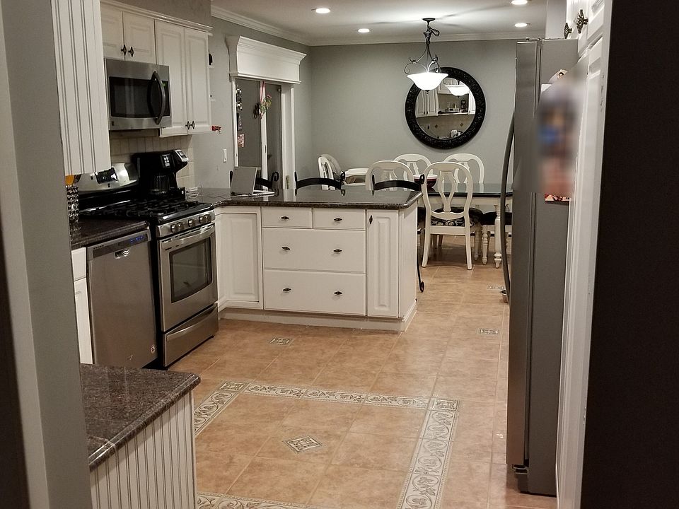1st image of 118 Timberlane Ct