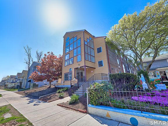2nd image of 1492 North Avenue #204