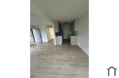 126 E Dakota Ave #B Photo 1