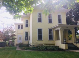 315 E Chestnut St APT B, Bloomington, IL