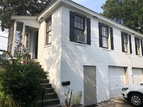 324 1/2 E 55th St #1