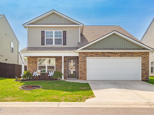 1244 Stamp Lodge Rd, Kingsport, TN 37660