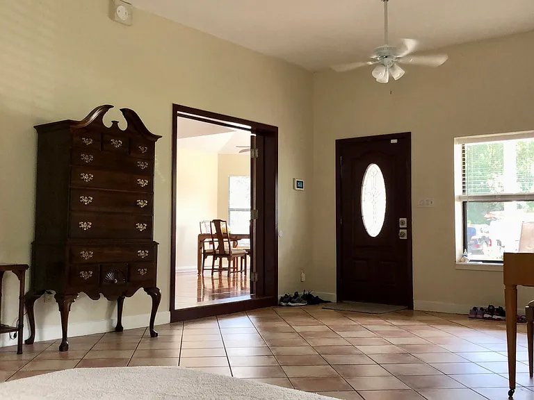 11541 Cameron St — Photo 4