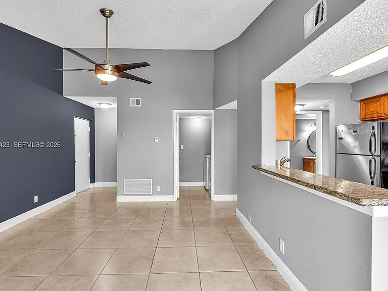 5740 Rock Island Rd #299 — Photo 2