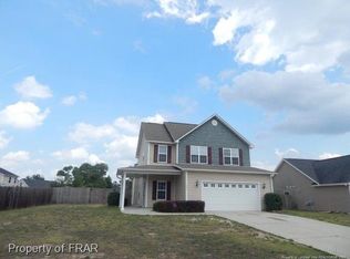 3617 Crosswinds Dr, Hope Mills, NC 28348