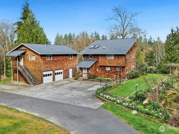 951 Higher Ground Lane, Port Orchard, WA 98366