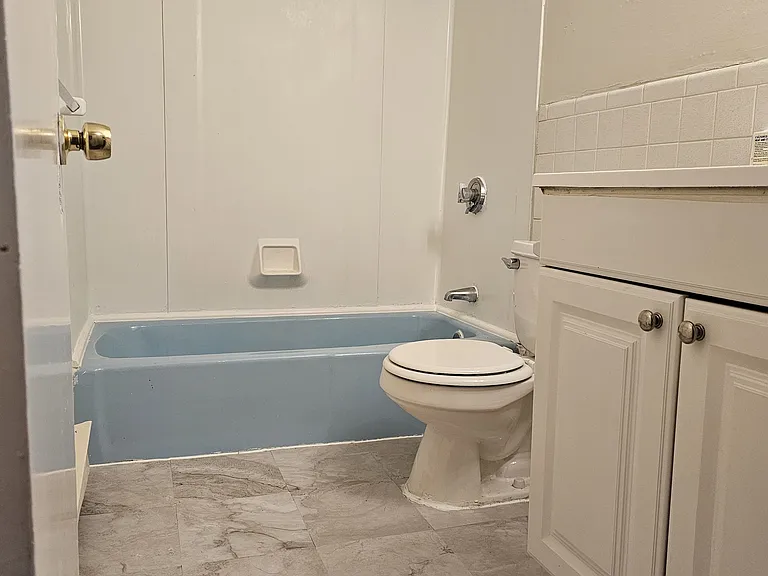 133 English Village Rd #3-303 — Photo 1