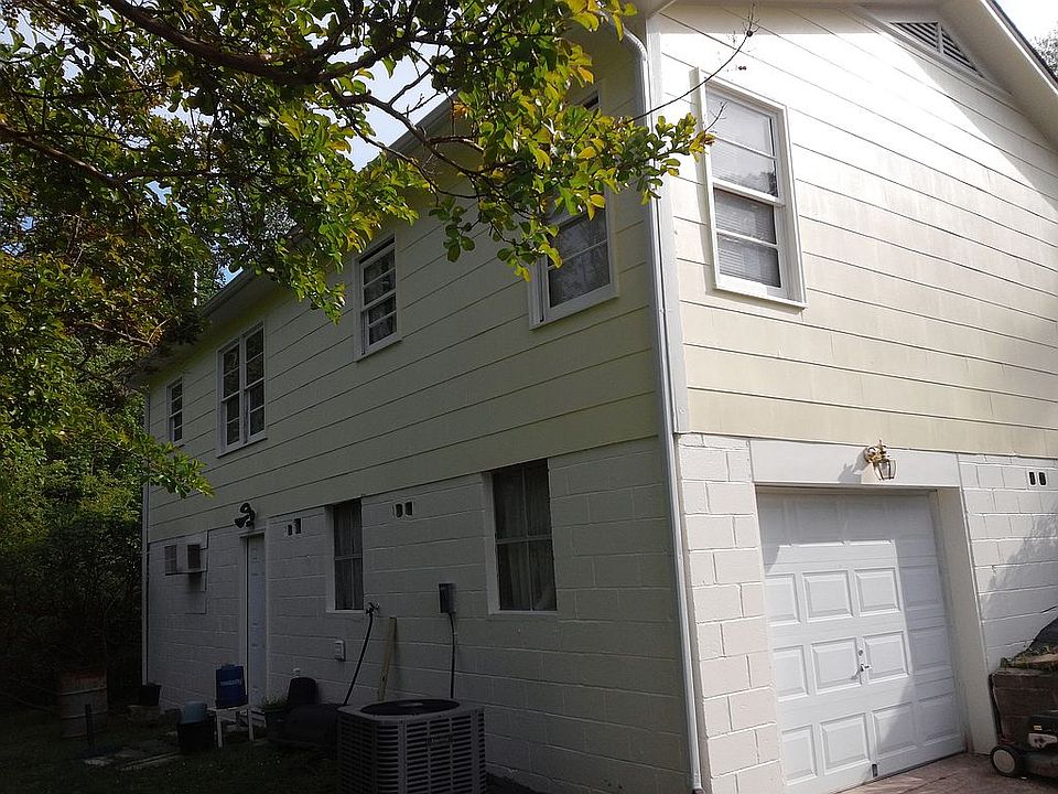 2nd image of 5861 34th St N