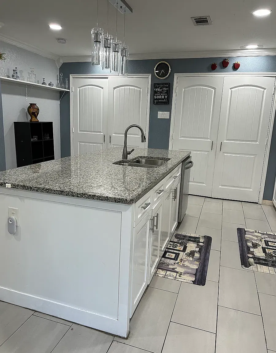 4 bed, 1488 sqft, $2,495 — Photo 4