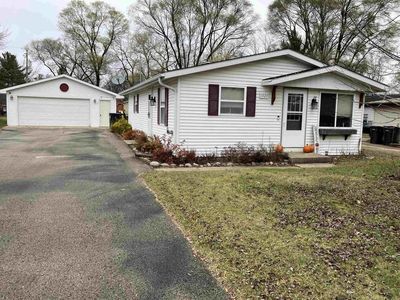1321 TERRACE COURT, Waupaca, WI, 54981
