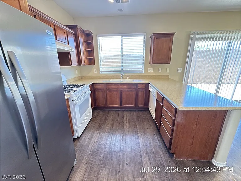 8977 Castledowns St — Photo 9