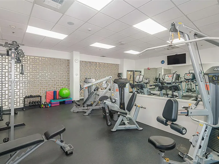 9511 Collins Ave #811 — Photo 21