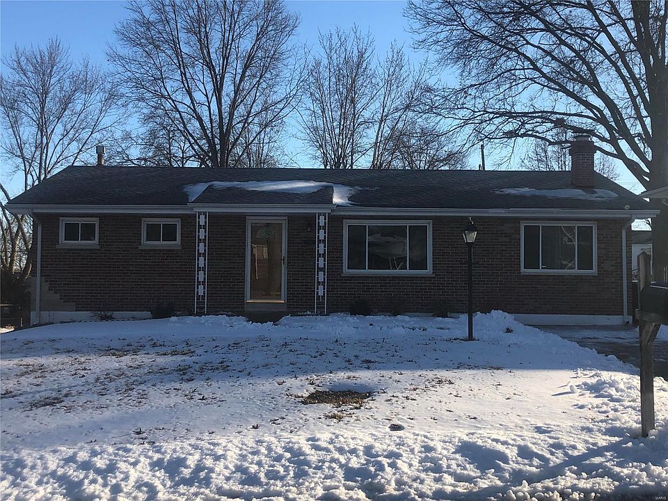 1st image of 9836 Lakeford Ln