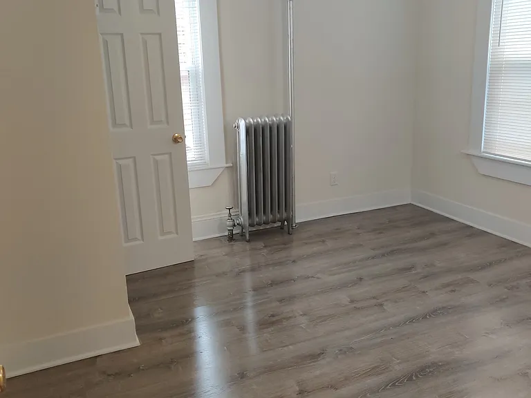 256 White St #1 — Photo 6