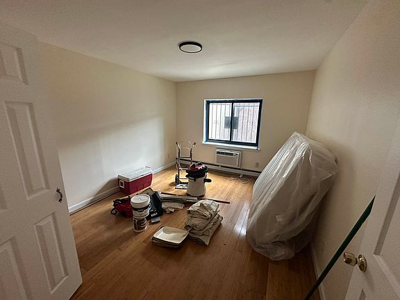 2nd image of 360 Linden St #1
