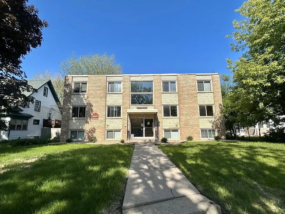 4330 Minnehaha Avenue