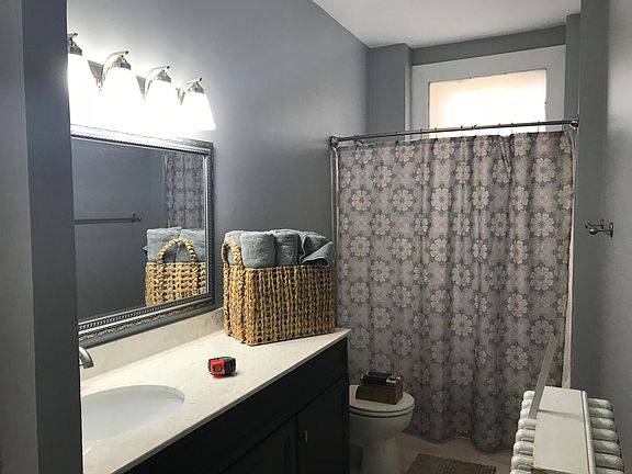 4th image of 2210 Park Ave