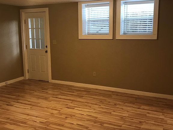 2nd image of 1908 Elmhurst Dr APT 4