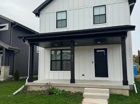 836 Royster Oaks Dr, Madison, WI 53714