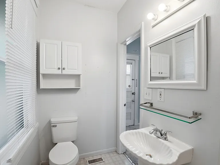3784 Isabella Ave #1 — Photo 20
