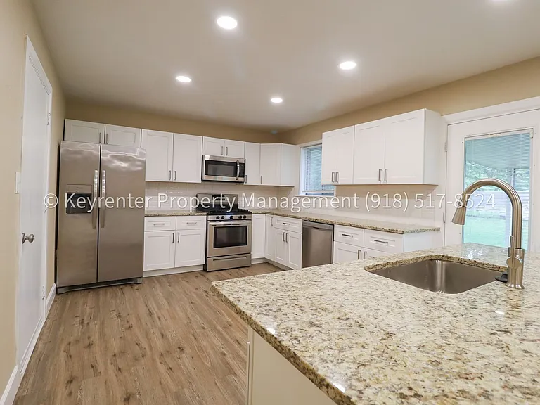 11621 N 103rd East Ave — Photo 20