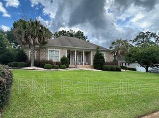 216 Pointe Overlook Dr, Chapin, SC 29036